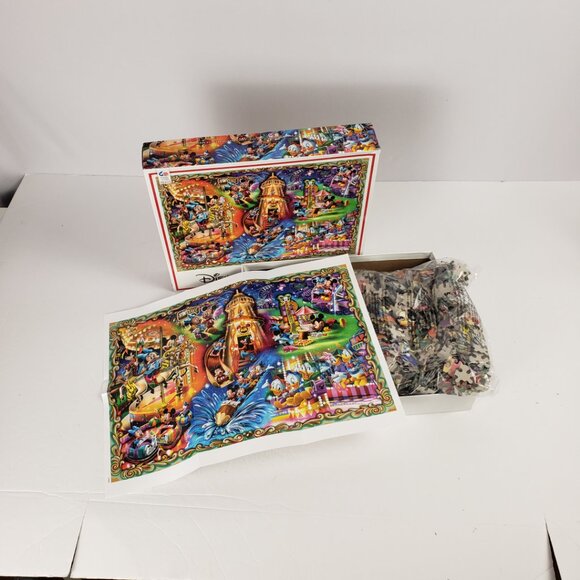 Puzzle Disney 2000pc Amusement Park 38x26 NWT - Picture 3 of 12
